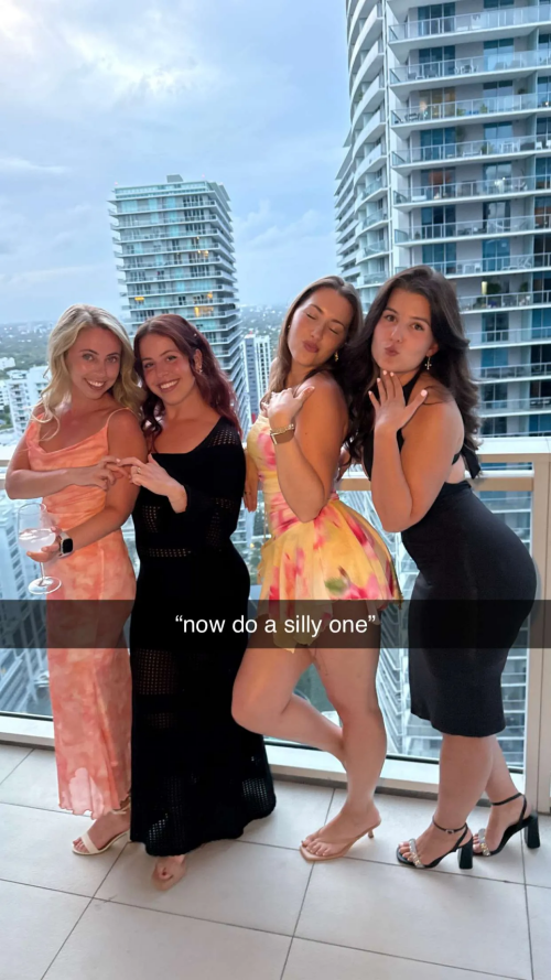 10004827784f7d124dab5042a3