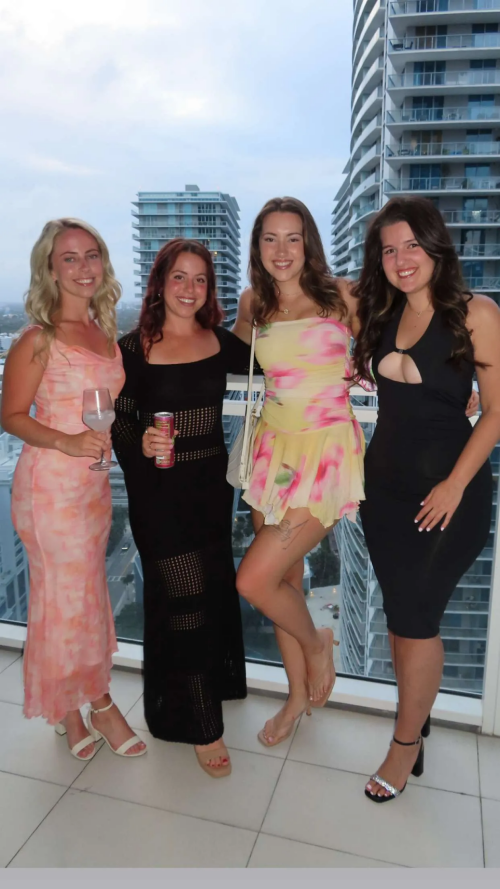 10004827930013c141d8719ba1