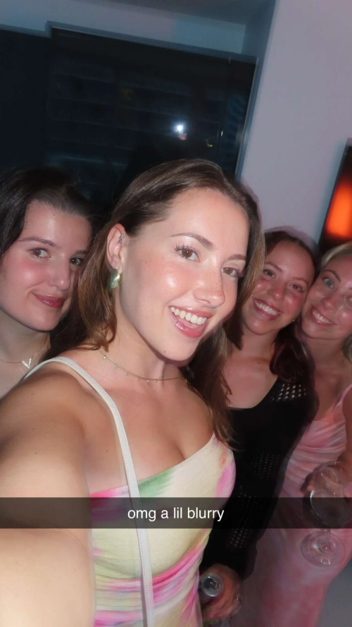 1000482795dd25756623dd776a