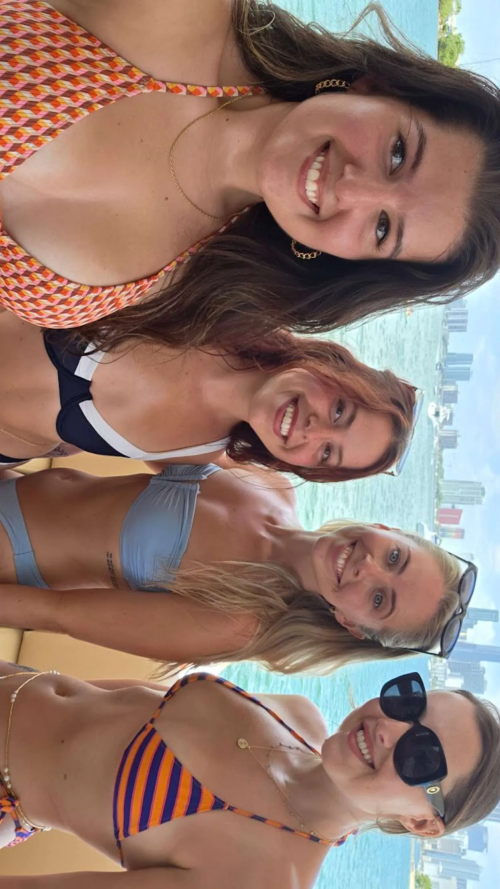 100048318927b5ede9bac3106f