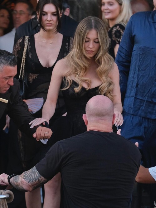 1000484611a5b80e6e77fd83c0