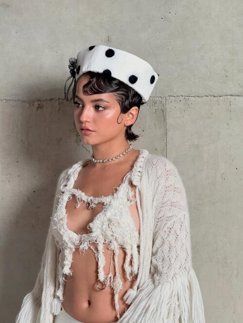 10004847002e8d5bdc9e6de6f699cb055a6b5a27e7