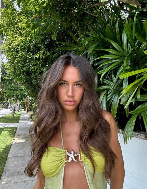 1000488118e0c1f64942fa855d