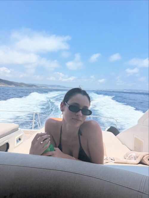 1000488138807f3a283ebc9e04