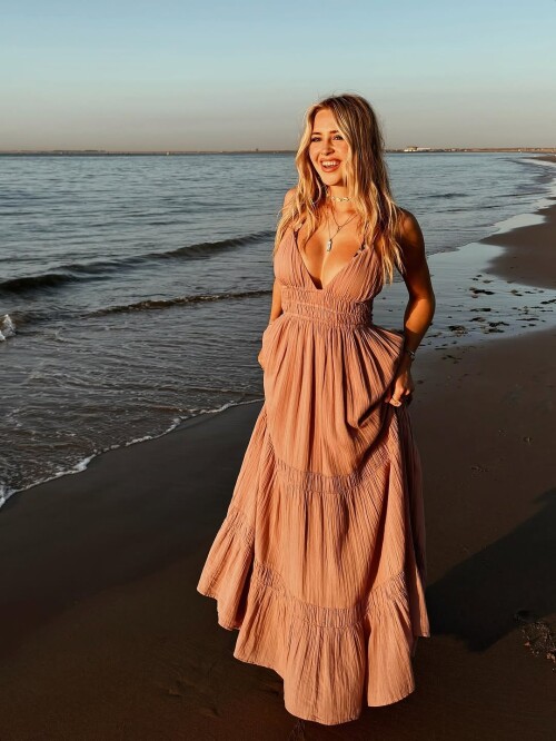 100048832920921a74a13e5d63