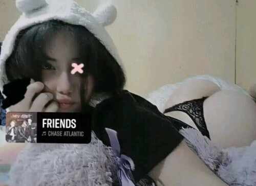 1000494451afe295f4312d7dcc