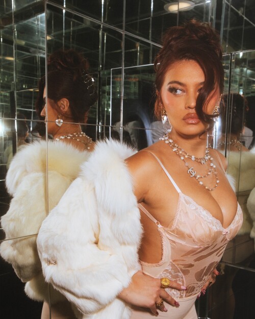 1000494515e1cb546bb97ed136