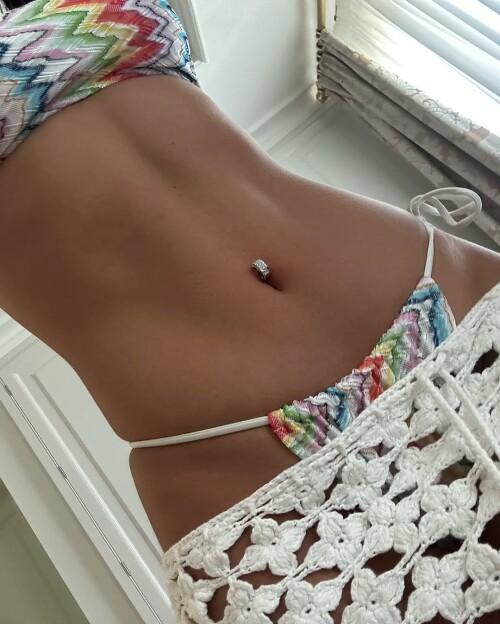 1000503726e4377fd297352ca8