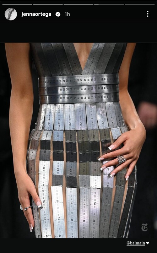 100050980299723c795a245499