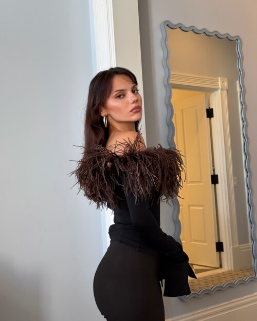 1000528400ccb28d332d28b49d