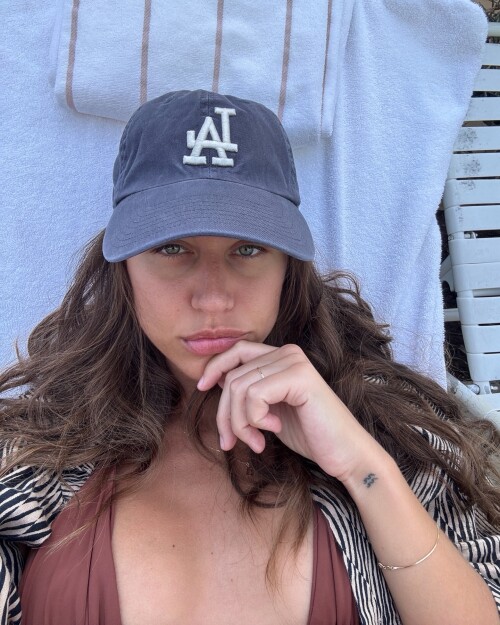 100052944704497a645a561269