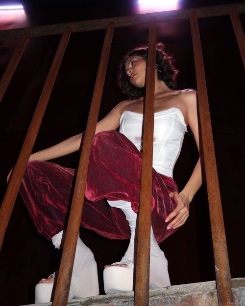 1000538290ad84001c3f346c7a