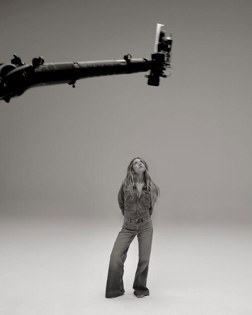 1000539494530f97ea1f80f677