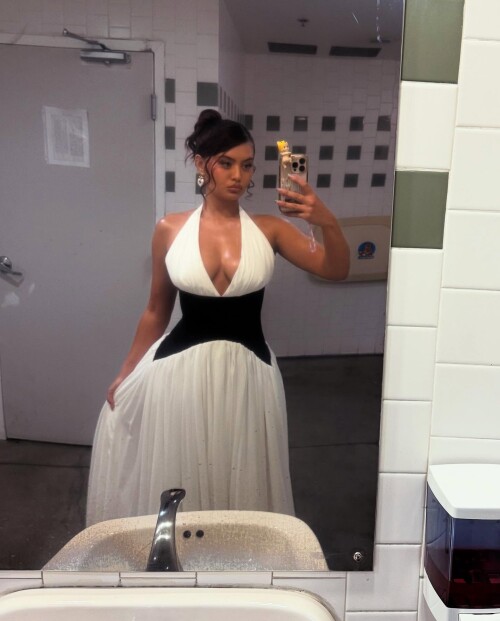 1000550943a6e2dcdef95d1e4a