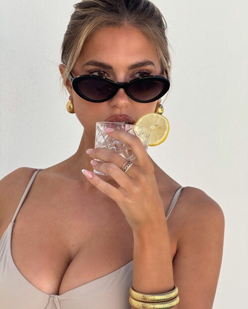 10005974417be2c5ec75ed3e32