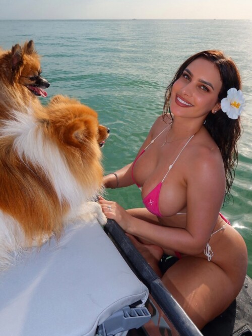 1000598808b3a429beae3e5ad2