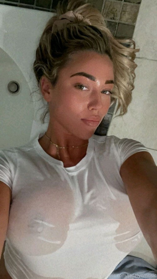 1000605331c1a4143536af29c3