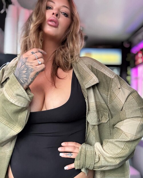 1000621761509c721528eb845e