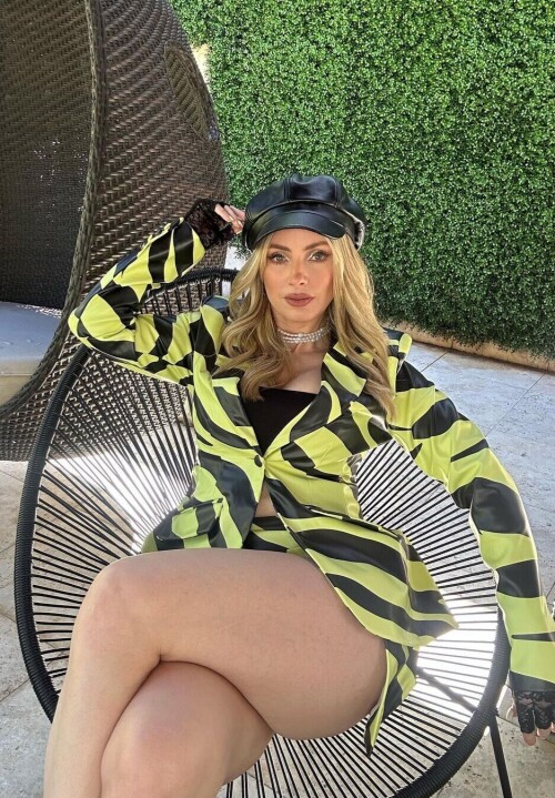 1000671036f7cdf93981355b4f