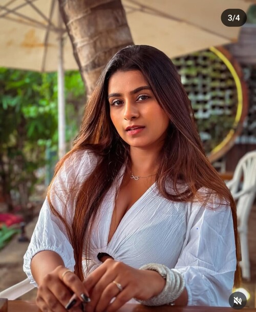 1000739346621bd3b199e6306a