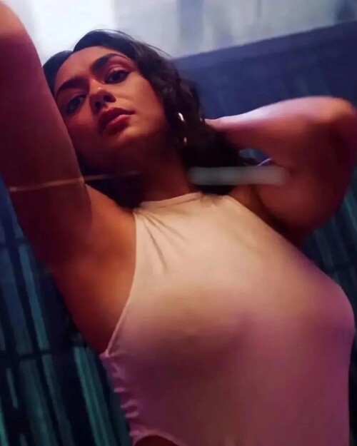 1000988892238453950d0eabde