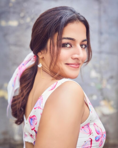 10009940706a90c425cff1aac6