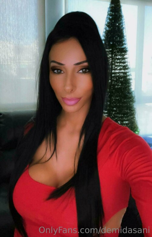 1024x1600 52bd265a944eb830f57465d95917e327