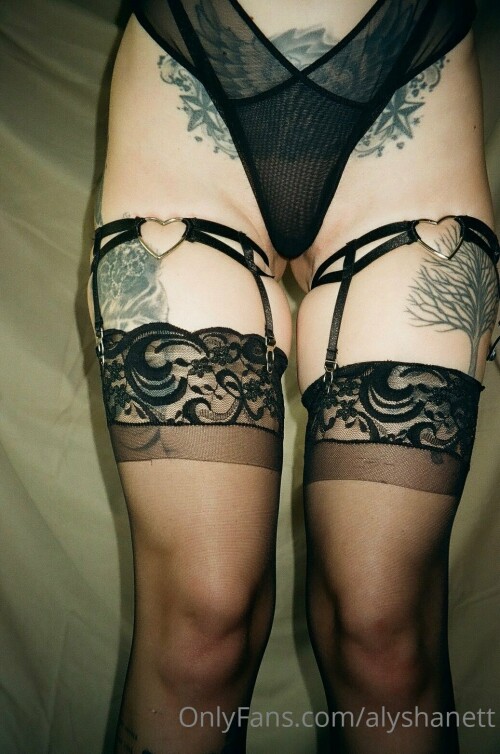 1037x1564 283e7c89939853a74d94d831b5eb0818