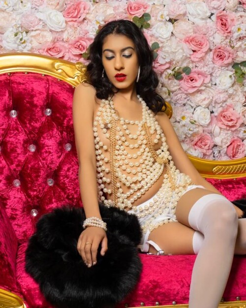 104336 5c9b9b2392f44958aaeea63dc79a23f7mv202a787404993e517