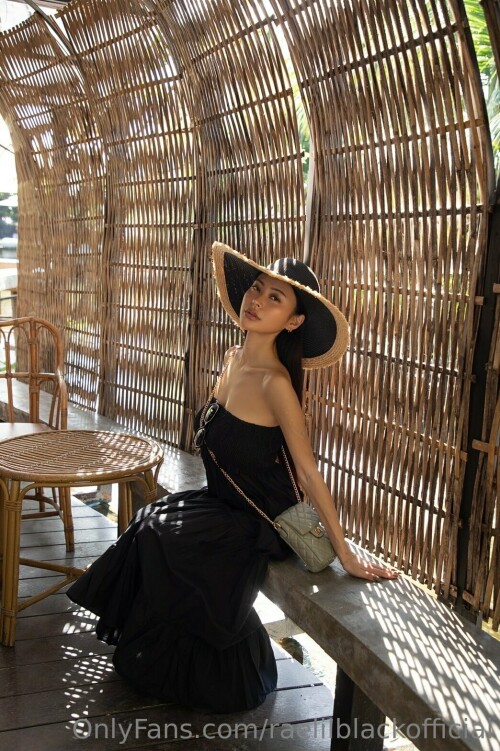 1044x1568 01995eeb360f3e1796d0a94eb7caba72