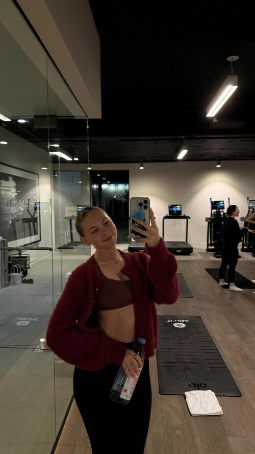 1058645c01923c822206d84