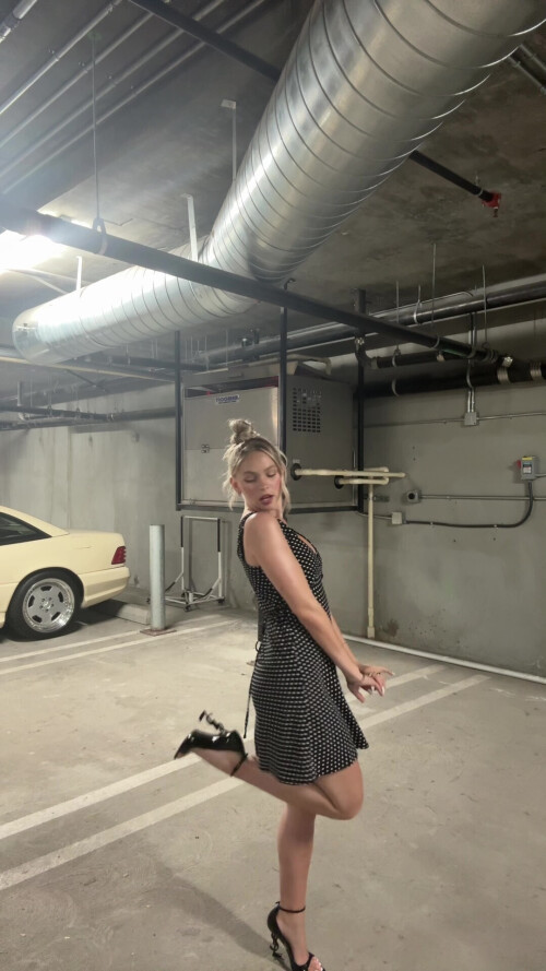 1066417110a22a8a1b854bbd5d