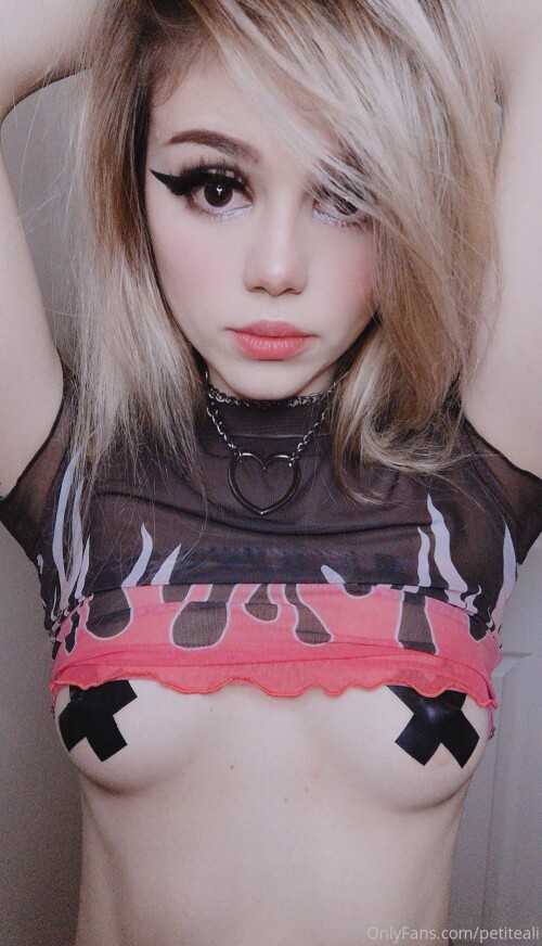 1078x1881 2e3323dc56c4dd0fc10e3bbd2ee9fd53 325957