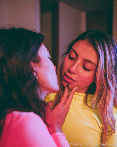 1080x1350_e24dd8ebe6d361ebbcb9824fd76ea43895191f4ce9ebd52d