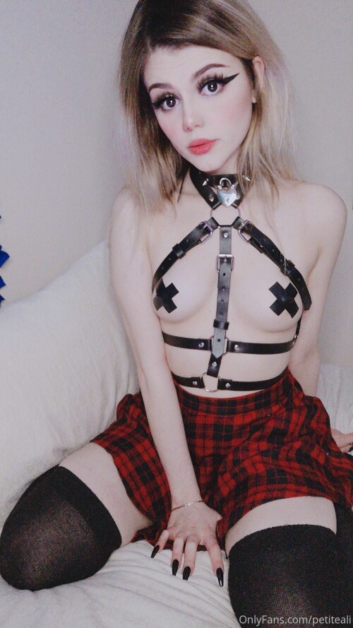 1080x1920 684ea60f635cb8ac4506eea4350eec9d 325960