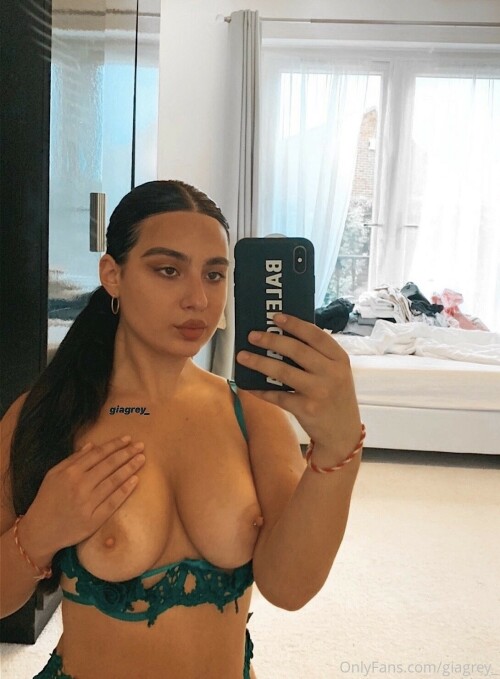 1090x1481 c4a6fdb259657be60ee0833a13a10211