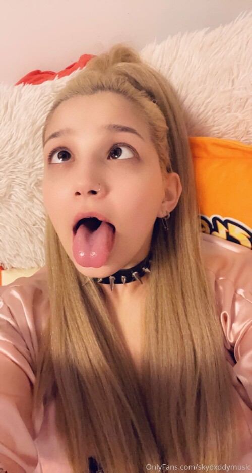 1114x2090 d6181730b8ba4927f10d65d8a51f8700