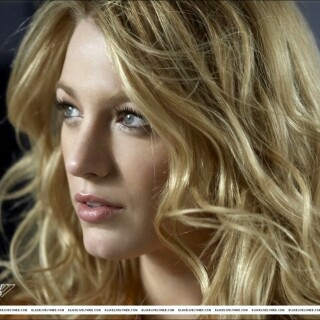 1118full-blake-lively-1