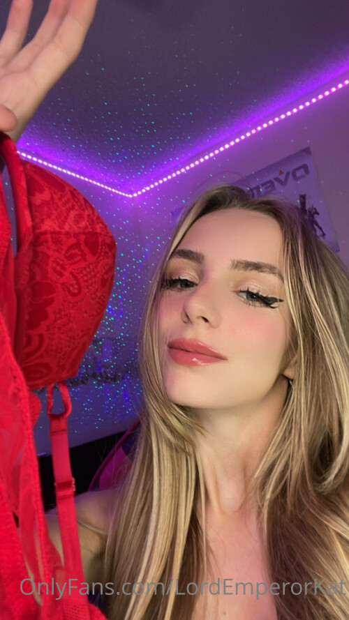 1125x2000 c498dd698de6e8392a8fbbb0264422986f4943b70ab97ea6