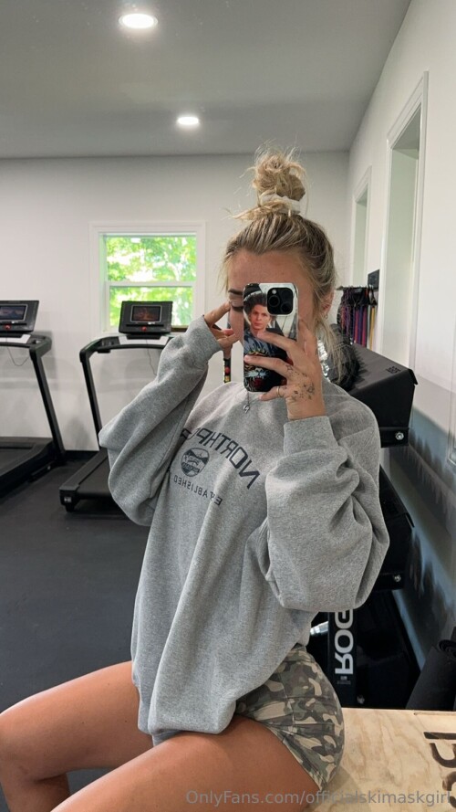 1152x2048 c58e0795ae09ec9ebc15cc49314bdb57b211095ba8733642