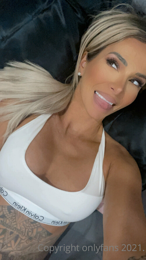 1170x2080 04c3efc09620a97d1de131b1f494ff41