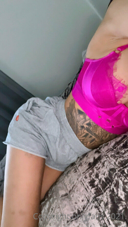 1170x2080 40e48aef81b77a7788bb1a9f6e1d67af