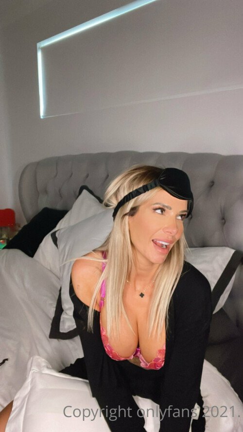 1170x2080 e1293a98db22cc5c59f2ae6a3a105c09