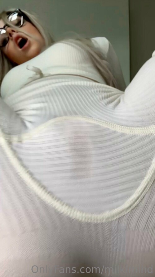 1178x2095 de816ec25e77a2345f6a0cfaea32f67d7ae66a30b4924201