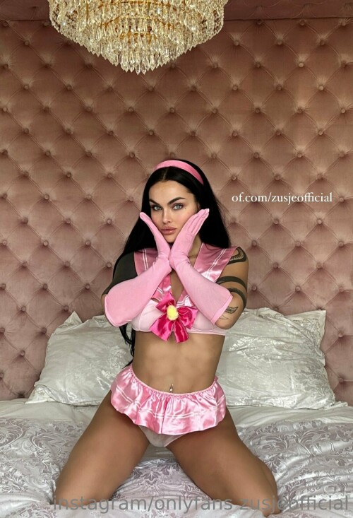 1179x1728 58e95f1f4853a67270b1b7ed57bb7c68