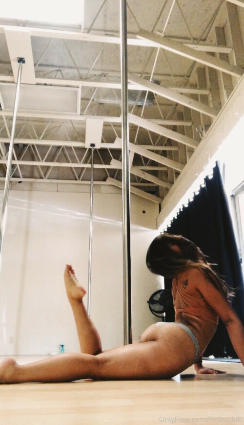 1179x2049 f17361421b063d29b3cd269e30d5f172 4ASZCs3a