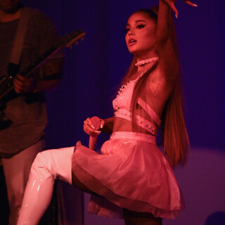 118816990_2278d7c24d592fd562