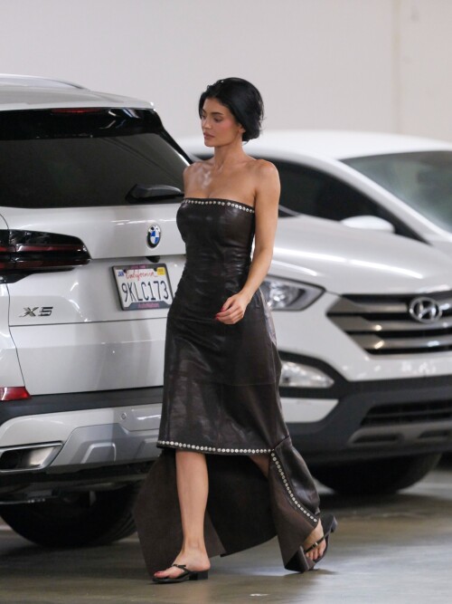 11KylieJenner_22_10_20244e2fa946841484a8