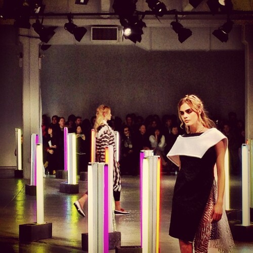 12 eZuAiJ70bb1c9cb1ff75ac0