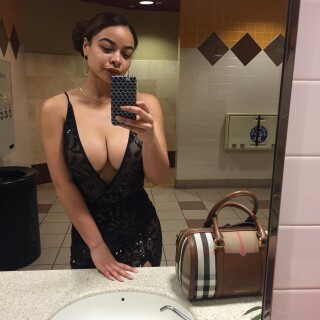 12---eiTH67B9c110478d260fd03